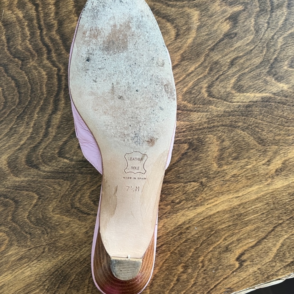 Michael Kors Pink slides/mules - Picture 6 of 7